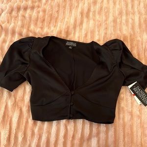 Black crop top with padded shoulders